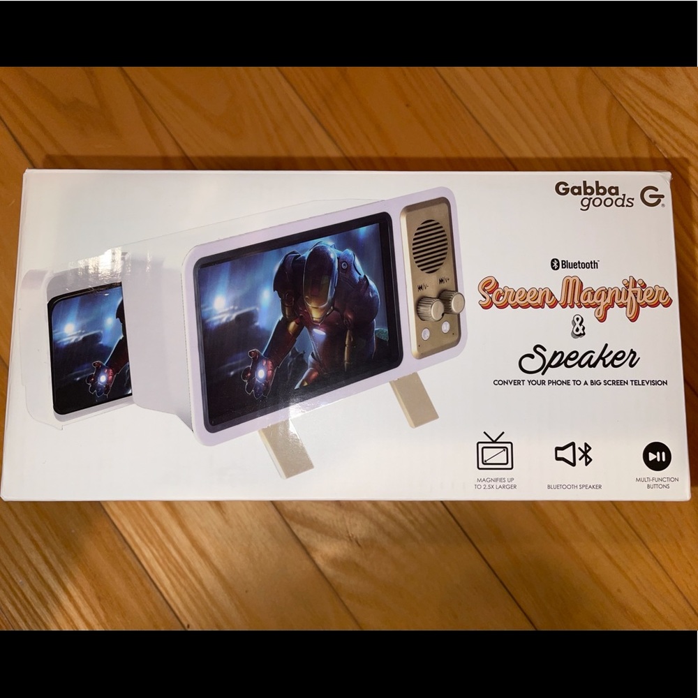 Retro Phone Screen Magnifier & Bluetooth Speaker